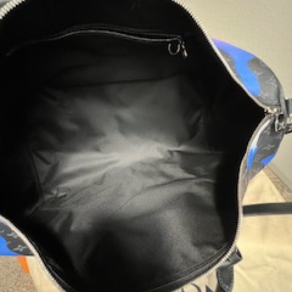 Louis Vuitton Keepall 55 - Picture 9 of 12